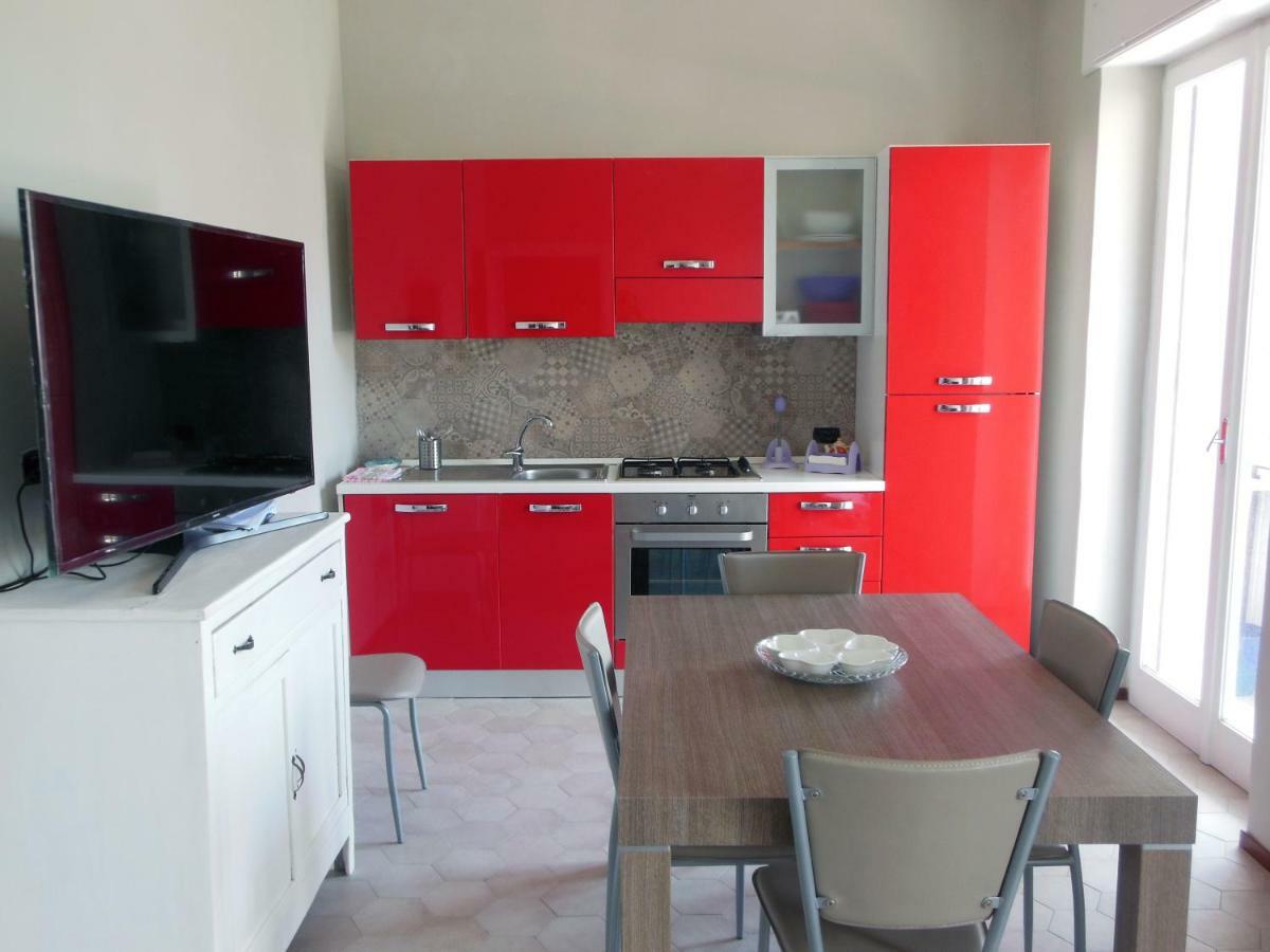 Apartamento La Casa Degli Artisti Trani Exterior foto